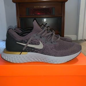 men’s epic react “deep purple ash”